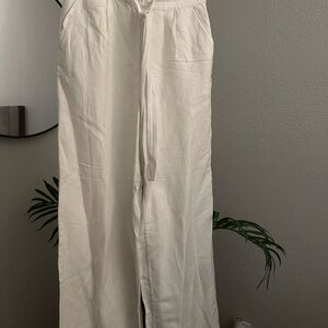 Off white wide legged pants